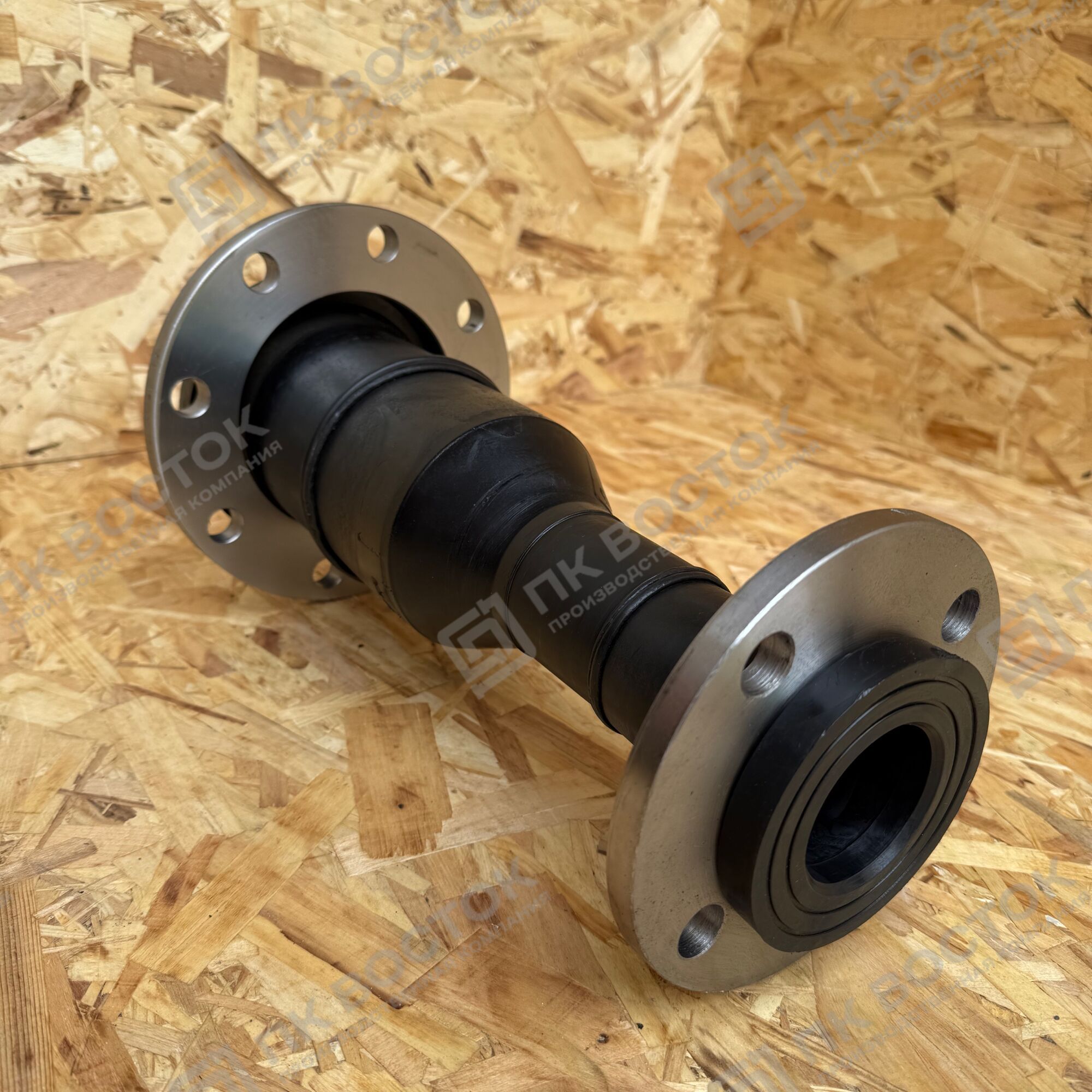 Переход ПНД офланцованный 710х630 ПЭ100 SDR Pn10/16